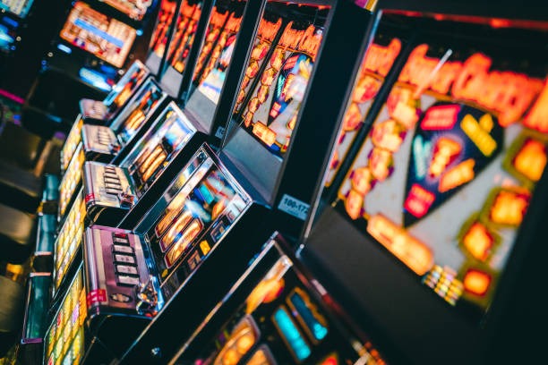 Allbet live blackjack table with dealer and multi-camera view on haha303